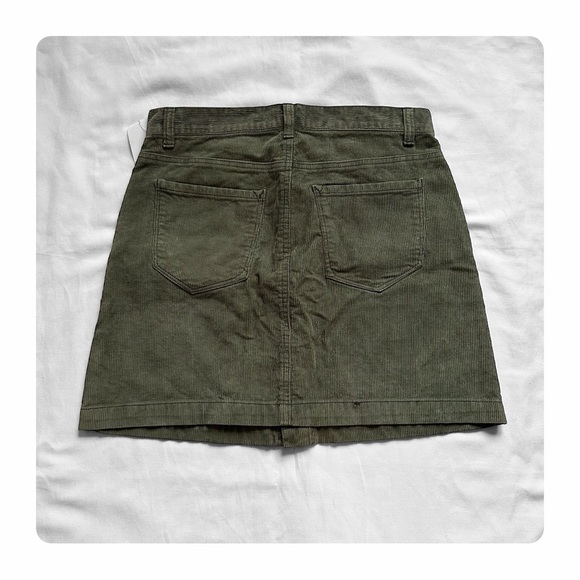 ★ NWT Kenzie High Waist Button Down Corduroy Mini Skirt - Green ★ - Picture 10 of 14